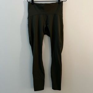 Lululemon Train Times Tight 25”